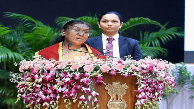 जानवर ‘जीवन धन’ हैं, ‘पशु’ शब्द का इस्तेमाल ठीक नहीं : राष्ट्रपति मुर्मू