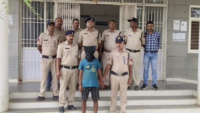 रेल्वे पुलिया के लूट करने वाले आरोपी को बरही पुलिस ने किया गिरफ्तार 