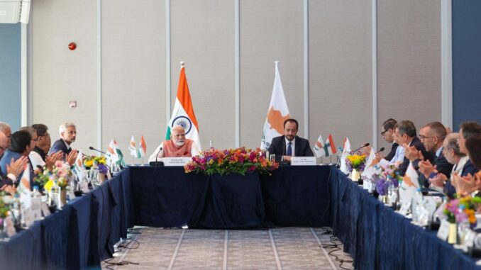 भारत-साइप्रस-सीईओ-फोरम-की-बैठक-1536x855