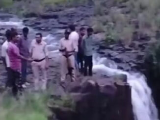 सीहोर में झरने के पास घूमने गए वीआईटी के दो छात्र लापता