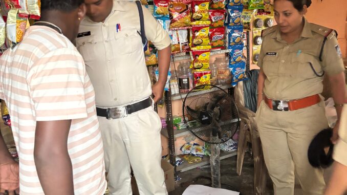 ऑपरेशन शिकंजा : 39 अवैध पैकारियों से 249.38 लीटर शराब जब्त