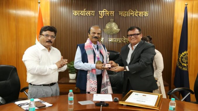 नशे के खिलाफ मप्र पुलिस के अभियान ने बनाया कीर्तिमान, डीजीपी को मिलेगा ब्रिटेन की संसद में सम्मान