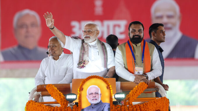 राजद, कांग्रेस संविधान संशोधन विधेयक के खिलाफ क्योंकि उनके नेता या तो जेल में या जमानत पर : पीएम मोदी