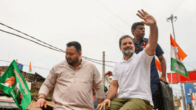 'वोट चोरी' का नया हथियार है एसआईआर, 'एक व्यक्ति एक वोट' के अधिकार की रक्षा करेंगे : राहुल