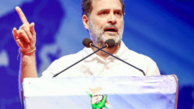 राहुल गांधी ने ‘वोट चोरी’ का डेटा सार्वजनिक किया, निर्वाचन आयोग से इलेट्रॉनिक मतदाता सूची की मांग की