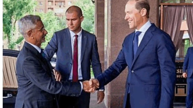 अधिक कार्य करना और अलग ढंग से कार्य करना हमारा मंत्र होना चाहिए : भारत-रूस संबंधों पर जयशंकर