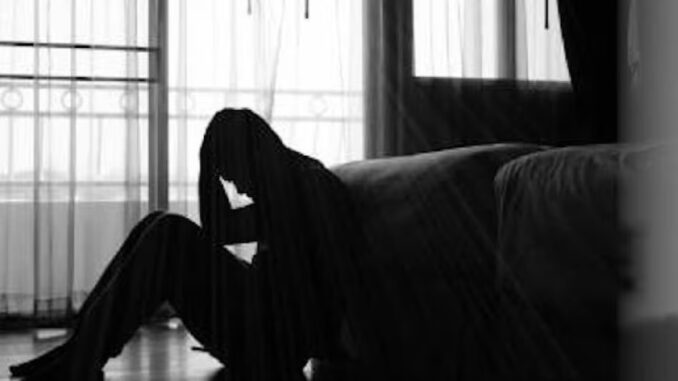 छतरपुर में 11वीं कक्षा के छात्र ने की आत्महत्या, कमरे में फंदे से लटका मिला शव