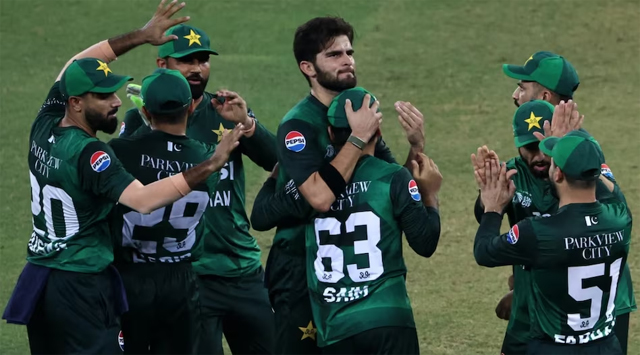 बांग्लादेश को हरा पाकिस्तान फाइनल में, भारत से होगा खिताबी मुकाबला