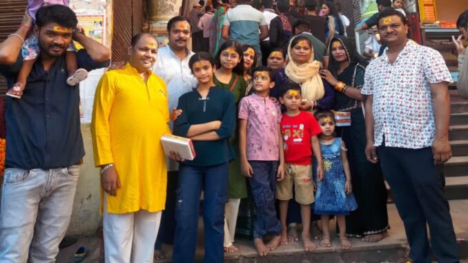 नेपाल हिंसा : छतरपुर के करीब 15 लोग काठमांडू में फंसे