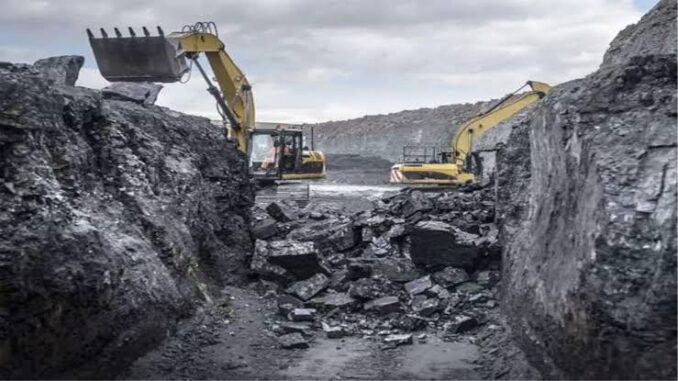 मप्र में अदाणी की कोयला परियोजना में एफआरए और पेसा का उल्लंघन हुआ : कांग्रेस