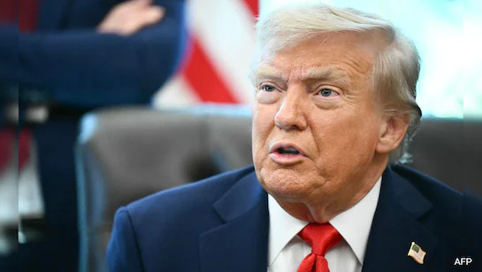 ट्रंप ने नाटो देशों से रूसी तेल की खरीद बंद करने की अपील की : चीन पर 50 से 100 फीसदी टैरिफ की धमकी दी