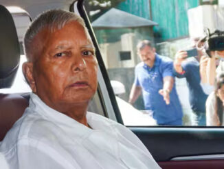 लालू प्रसाद ने राजग सरकार पर छठ पर पर्याप्त ट्रेन नहीं चलवाने का आरोप लगाया