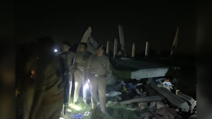 अयोध्या में शक्तिशाली विस्फोट, मकान ढहने से पांच लोगों की मौत, कई घायल