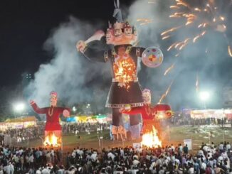 कटनी : कैमोर में हुआ प्रदेश का सबसे विशाल रावण दहन, इलेक्ट्रॉनिक तीर से जला अहंकारी रावण
