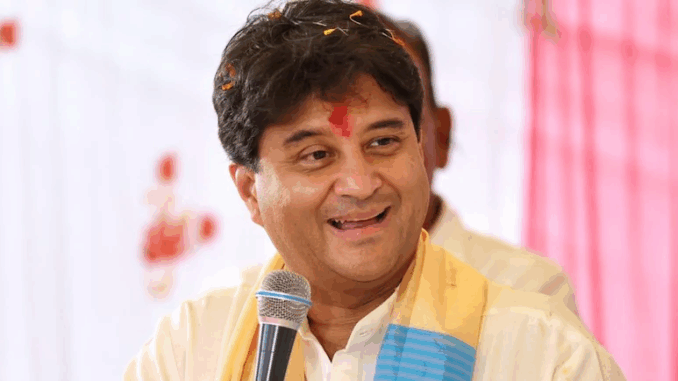 मेरे परिवार के प्रति लोगों का प्यार 15 पीढ़ियों से कायम है, किसी को इसके बारे में लिखना चाहिए : ज्योतिरादित्य सिंधिया