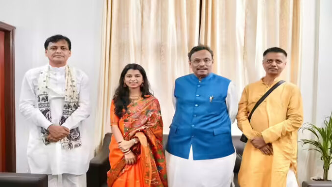 लोकगायिका मैथिली ठाकुर ने अपने गृह क्षेत्र बेनीपट्टी से चुनाव लड़ने की इच्छा जताई