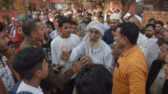बागपत में मां के जनाजे में शामिल हुए युवक की ईंटों से कुचल कर हत्या