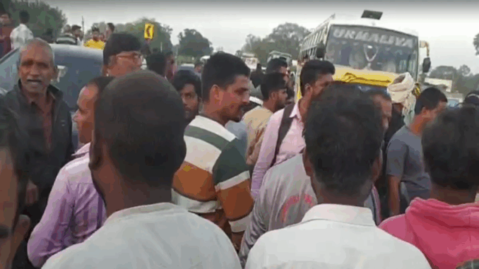 रीवा सड़क हादसे में एक ही परिवार के तीन लोगों सहित चार की मौत, तीन घायल