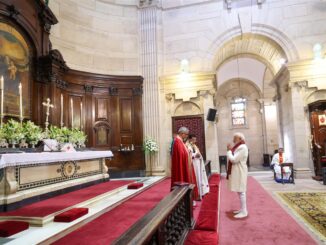 प्रधानमंत्री मोदी ने दिल्ली के गिरजाघर में क्रिसमस की प्रार्थनासभा में हिस्सा लिया, शुभकामनाएं दीं