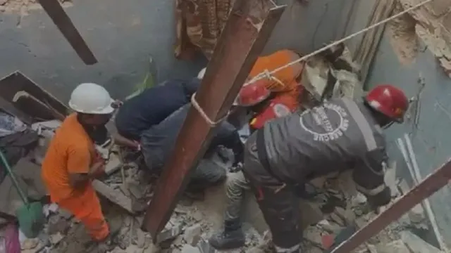 पाकिस्तान के कराची में गैस रिसाव के कारण हुए विस्फोट में 16 लोगों की मौत