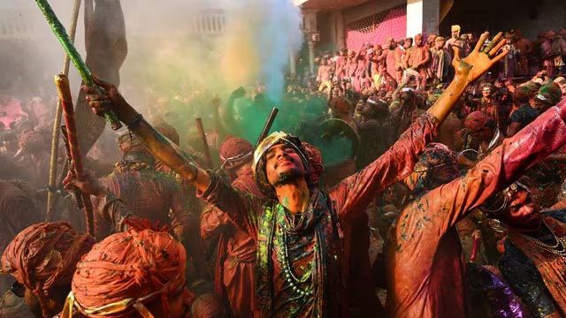 बरसाना की विश्वप्रसिद्ध लट्ठमार होली के लिए सुरक्षा के व्यापक बंदोबस्त