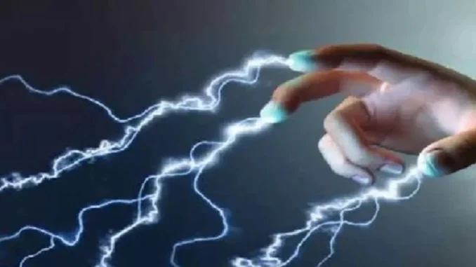 जबलपुर में खेत में बिछाए बिजली के तार की चपेट में आने से दो की मौत
