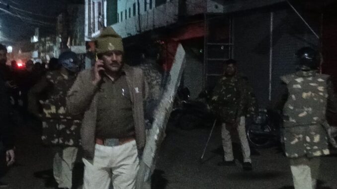 जबलपुर में दो समुदायों के बीच हिंसक झड़प, 49 लोग पुलिस हिरासत में