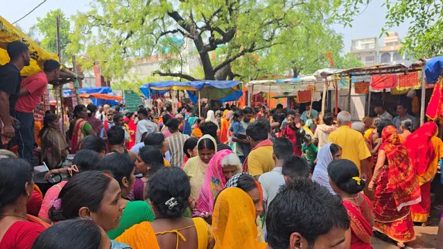 नालंदा के शीतला माता मंदिर में भगदड़, आठ महिलाओं की मौत
