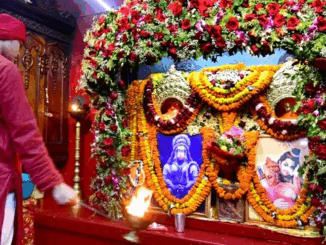 बिहार : राम नवमी के अवसर पर मंदिरों में उमड़े श्रद्धालु, भाजपा अध्यक्ष ने पटना में की पूजा-अर्चना