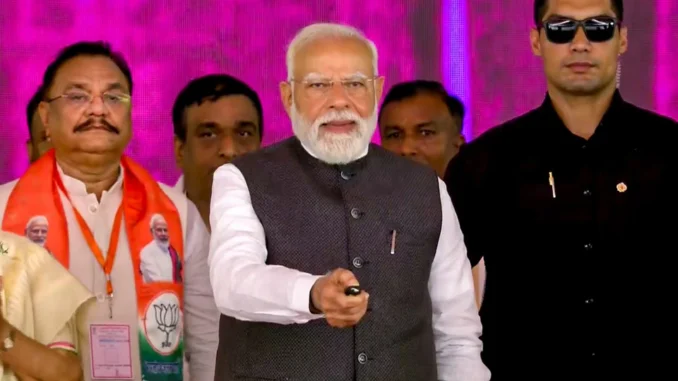 प्रधानमंत्री नरेन्द्र मोदी ने गंगा एक्सप्रेसवे का उद्घाटन किया