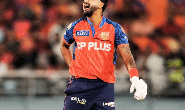 पंजाब किंग्स के कप्तान श्रेयस अय्यर पर 12 लाख रुपये का जुर्माना