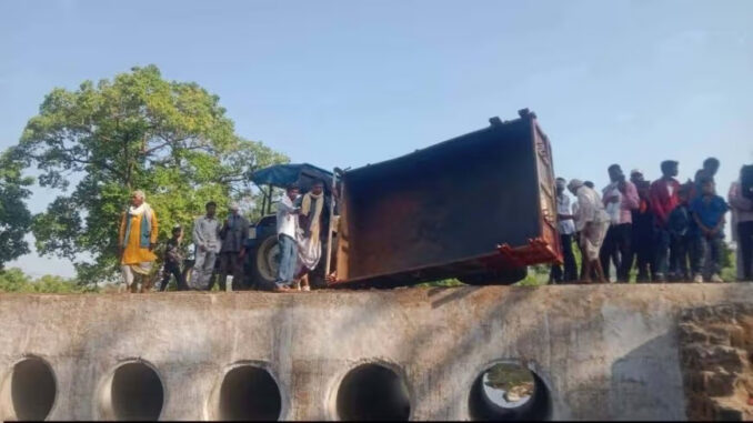 अनूपपुर में ट्रैक्टर-ट्रॉली पलटने से छह लोगों की मौत, 40 घायल