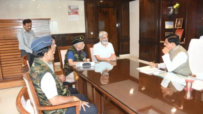 ट्विशा शर्मा के परिजनों ने की मुख्यमंत्री यादव से मुलाकात, सीबीआई जांच का दिया भरोसा