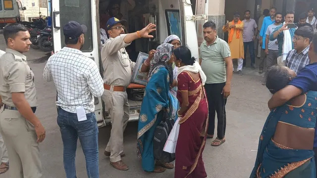 कटनी में ट्रक ने मारी बस को टक्कर, तीन लोगों की मौत