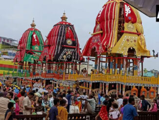 अहमदाबाद में कड़ी सुरक्षा के बीच जगन्नाथ रथ यात्रा शुरू: अमित शाह और पटेल अनुष्ठानों में शामिल हुए
