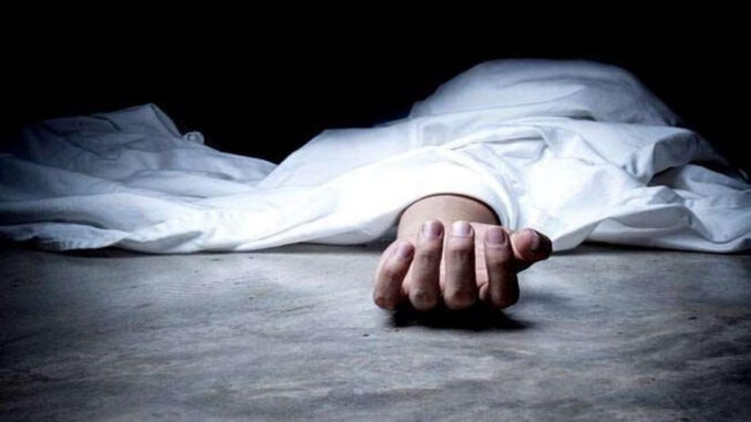 मुंबई से बलिया जा रही ट्रेन में सवार यात्री की मौत, शव मप्र के सतना में उतारा गया