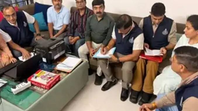 इंदौर में फार्मासिस्ट के ठिकानों पर ईओडब्ल्यू के छापे, आय से दोगुनी संपत्ति मिली