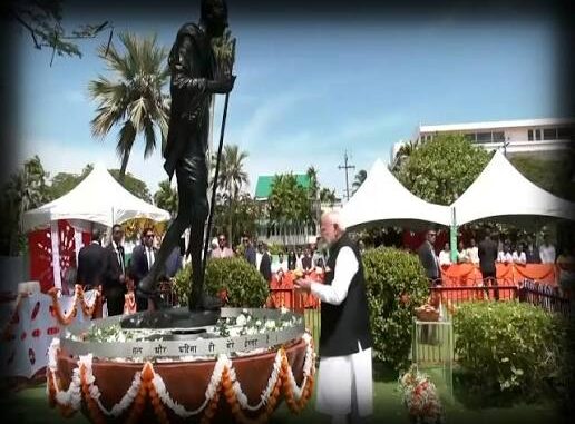प्रधानमंत्री मोदी ने किर्गिस्तान में महात्मा गांधी को श्रद्धांजलि दी