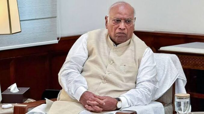 अमेरिका के सामने समर्पण करते जा रहे हैं ‘हाउडी मोदी’ : कांग्रेस