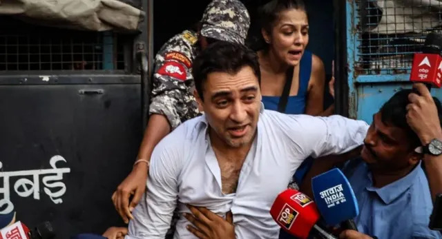 मुंबई पुलिस ने अभिनेता इमरान खान को 28 अक्टूबर तक भारत छोड़ने को कहा