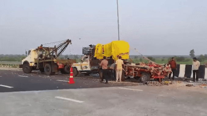 महाराष्ट्र के अमरावती में ट्रक ने पिकअप वाहन को मारी टक्कर, सात लोगों की मौत और 19 अन्य घायल